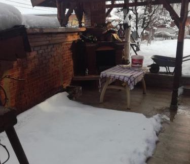 Dobrinishte Casa | Topuzovi Guest House