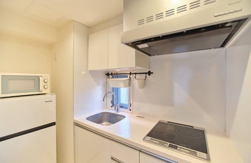 Taito Apartamento | TORA HOTEL SENSOJI MOON1 / Taito-ku Tokyo