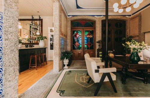 Guimaraes Casa | Torel Royal Court