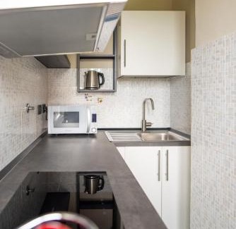 Nichelino Apartamento | Torino-Nichelino Linea 35 - bambnb