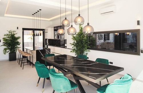 Puerto Calero Villa | Toro 2 | Lujo y elegancia se unen en esta moderna villa de 4 dormitorios