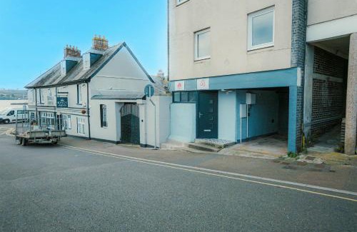 Torpoint Apartamento | Torpoint Pod - Free Parking