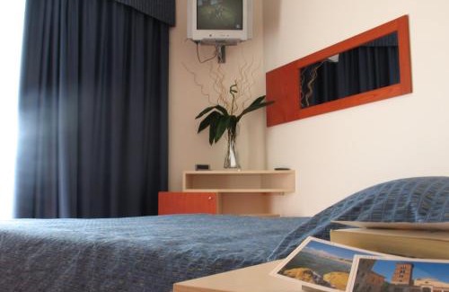 Terracina Hotel | Torre Del Sole