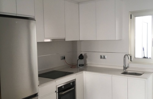 Pueblo Latino Apartamento | Torrebeach