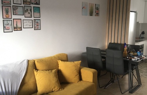Pueblo Latino Apartamento | Torrebeach