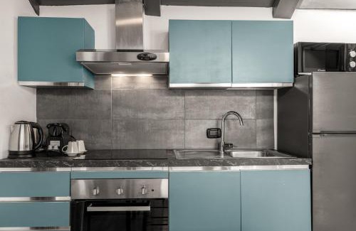 Zona Solari Apartamento | Tortona metro 200m - Charming attic - WiFi