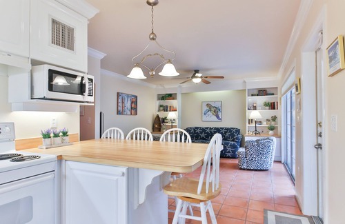 Bradenton Beach Hotel | Tortuga Inn Beach Resort