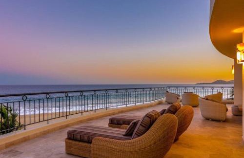 Zona Hotelera Casa | Tortuga-World Class Ocean Front Villa5 500ft