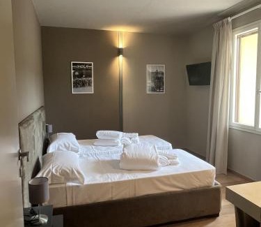 Imola Casa | Tosa Welcome