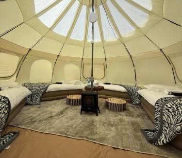 Mongolia Cama Y Desayuno | Tosontsengel Glamping Tents