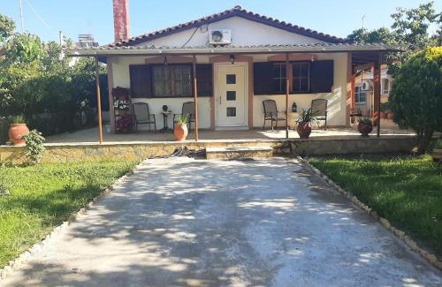 Katakolo Casa | Tota's Family House