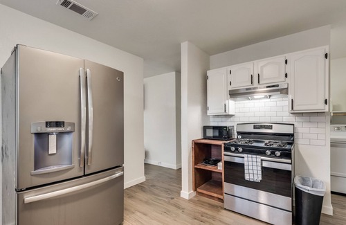 Rockwall Casa | Totally Updated - Charming Bungalow!