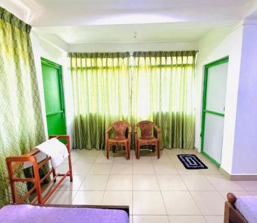 Seeduwa - Katunayake Hotel | Touch Down Family Restaurant & hotel