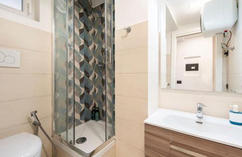 Ciampino Casa | Touch&Go - Stanza privata con servizi