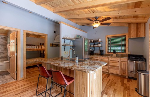 West Jefferson Casa | Touch of Grey - Riverfront home, pet friendly, near Boone and West Jefferson