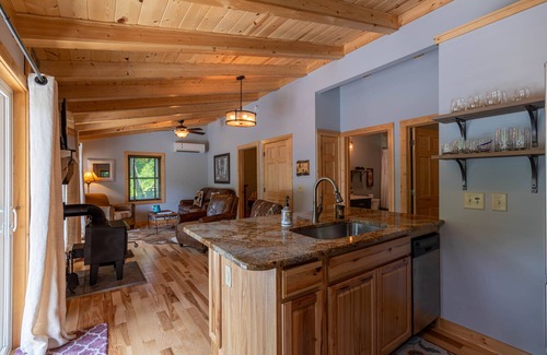 West Jefferson Casa | Touch of Grey - Riverfront home, pet friendly, near Boone and West Jefferson