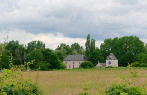 Allouis Casa | Tour de Bablou - insolite