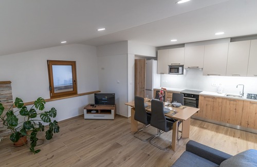 Ajdovscina Apartamento | Tourist Farm Valic - Apartment and Winery