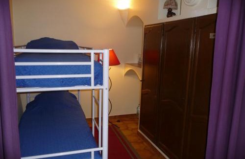 Vidauban Apartamento | tourist furniture garden level