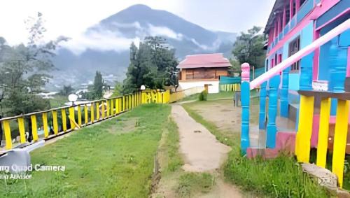 Keran Casa | Tourist In
