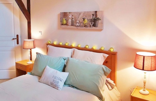 Calmont Apartamento | Tournesol: typical 2-person, 1-bedroom gite between Toulouse and Carcassonne