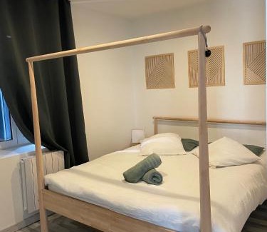 Castelnaudary Apartamento | TOUT À PIED T2 design près de la gare avec jardin au bord du Canal du Midi