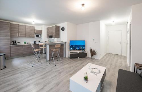Massy Apartamento | Tout confort à Massy - Parking/TGV et RER B&C