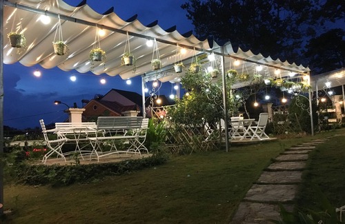 Hai Phong Villa | TOUT PETIT VILLA Y CAFÉ