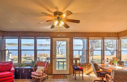 Tow Casa | Tow Retreat on Lake Buchanan with Dock and Kayaks!