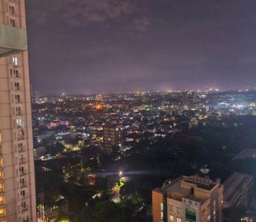 Santo Cristo Casa | Tower 5-2551 K3Staycations at The Grass Residences