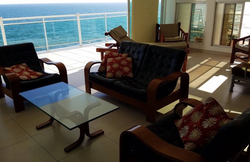 Juan Dolio - El Pueblo Condominio | Atabey II Torre - Casa, romántico, hermoso, frente al mar moderno, de lujo