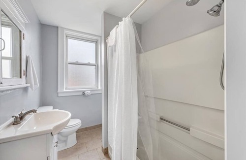 Southwest Garden Casa | Tower Grove Getaway!