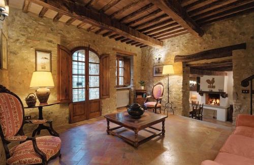 Umbertide Casa | Tower House in Umbria with Pool and Garden