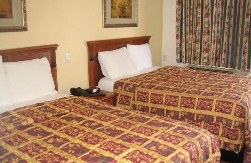 South Wrigley Hotel | Tower Motel Long Beach