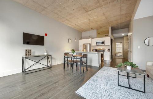 Downtown St. Louis Apartamento | Towers At Opop 604 Spacios And Cozy 2 Bd 1 B