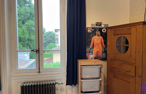 Villefranche-sur-Saone Casa | una casa unifamiliar con jardín / Lyon y Beaujolais