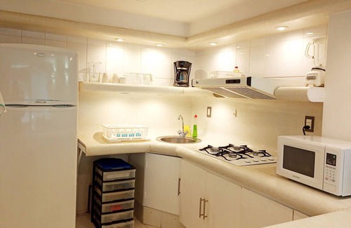 Coyoacán Apartamento | Town House 2 in San Ángel 2BR/3BA 1 Queen 2 Twin 1 Sofa bed double