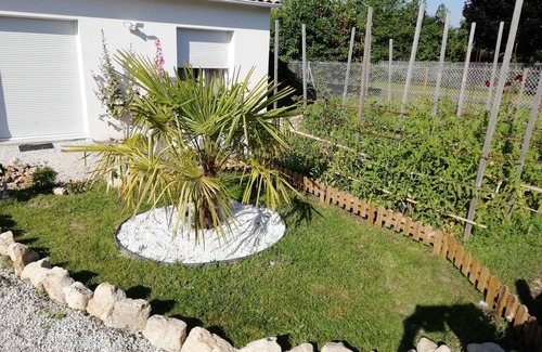 Goise-Champommier-Champclairot Casa | Town house with garden and heated pool