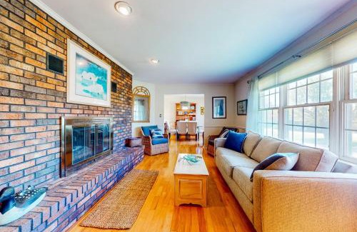 Seabreeze Casa | Town of Dewey Beach - 309 Salisbury