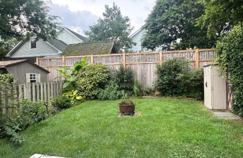 Historic District Casa | Town of Lewes - 138 Washington Ave, Unit B