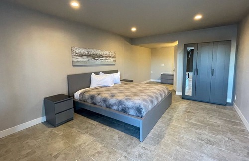 Downtown Las Vegas Hotel | Towne and Country Motel