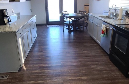 Westfield Casa | Towne and Out of Westfield - 5 min from Grand Park - 20 Min from Downtown Indy!