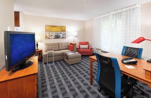 Bowie Hotel | TownePlace Suites Bowie Town Center