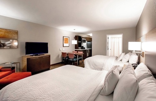 Buechel Hotel | TownePlace Suites by Marriott Louisville Airport