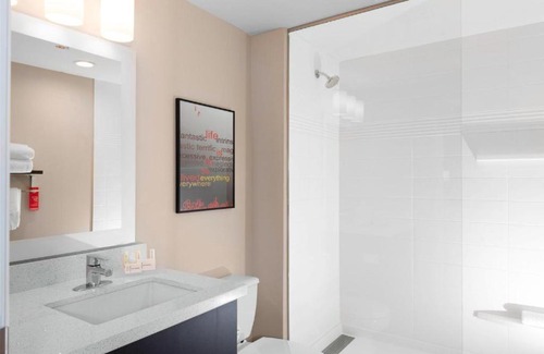West San Antonio Hotel | TownePlace Suites by Marriott San Antonio Westover Hills