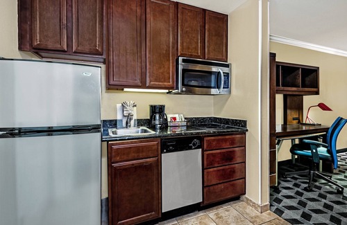 Oakland Estates Hotel | TownePlace Suites by Marriott San Antonio Northwest