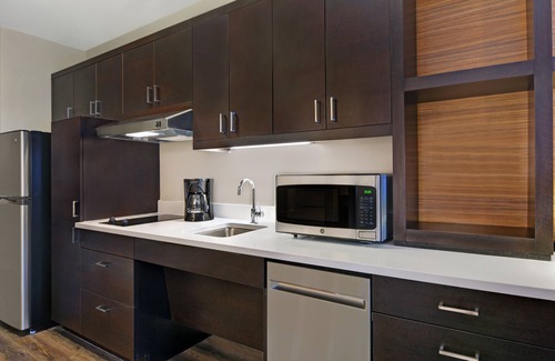 Bradenton Hotel | TownePlace Suites by Marriott Sarasota Bradenton West