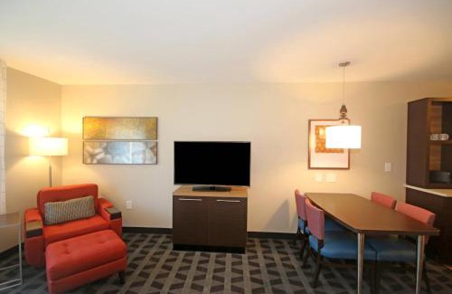 North Charleston Hotel | TownePlace Suites by Marriott Charleston-North Charleston
