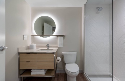 Downtown Nashville Hotel | TownePlace Suites by Marriott Nashville Midtown