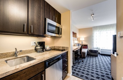 Bryant Pattengill West Hotel | TownePlace Suites by Marriott Ann Arbor